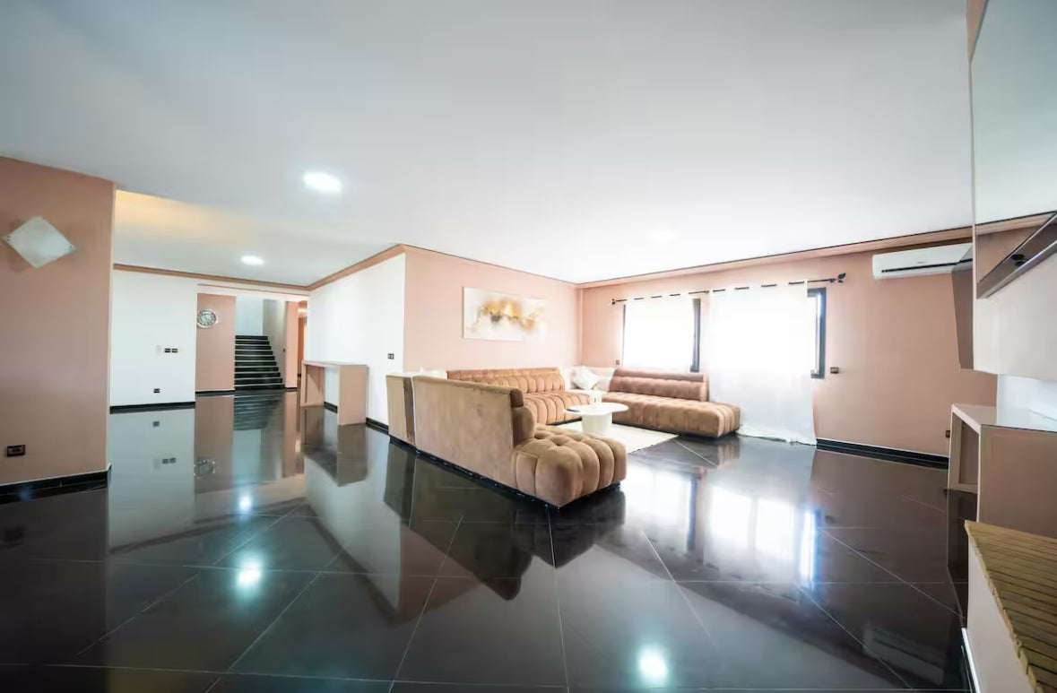 Villa Gold