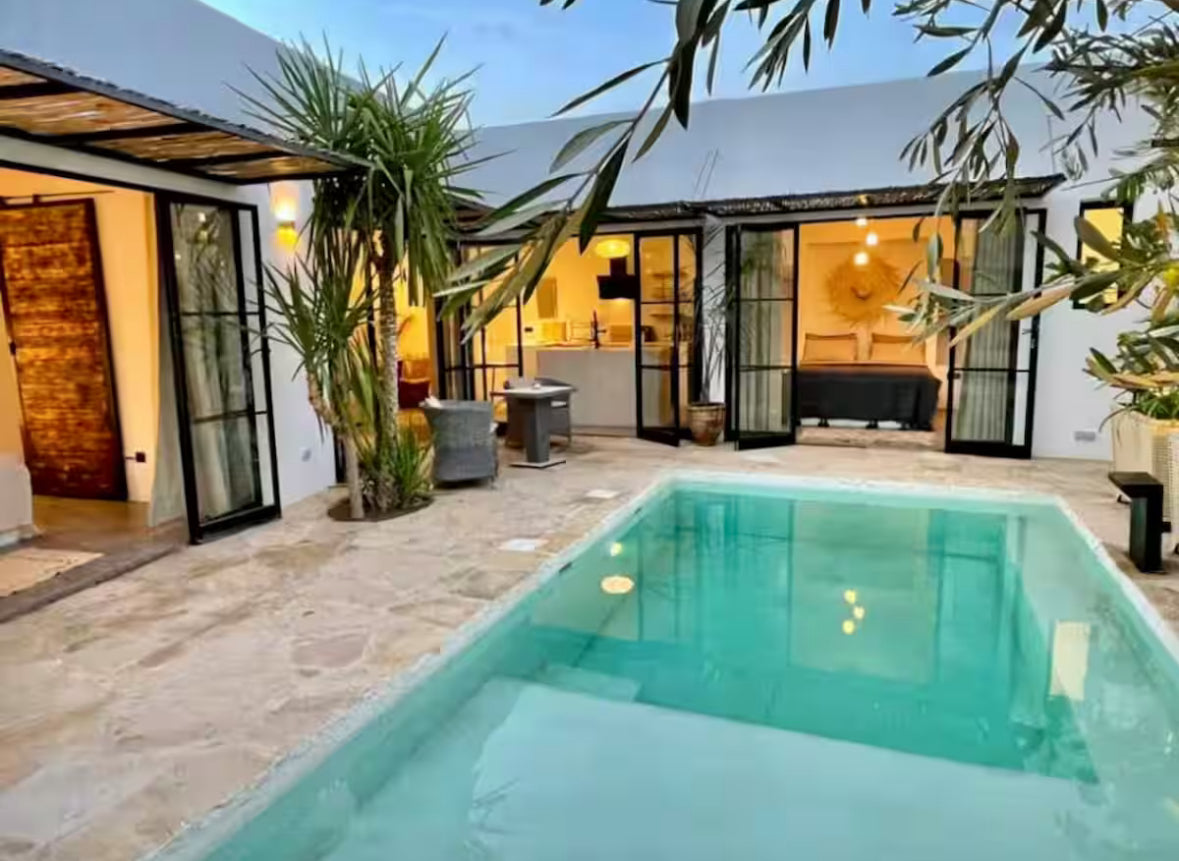 Villa Raja