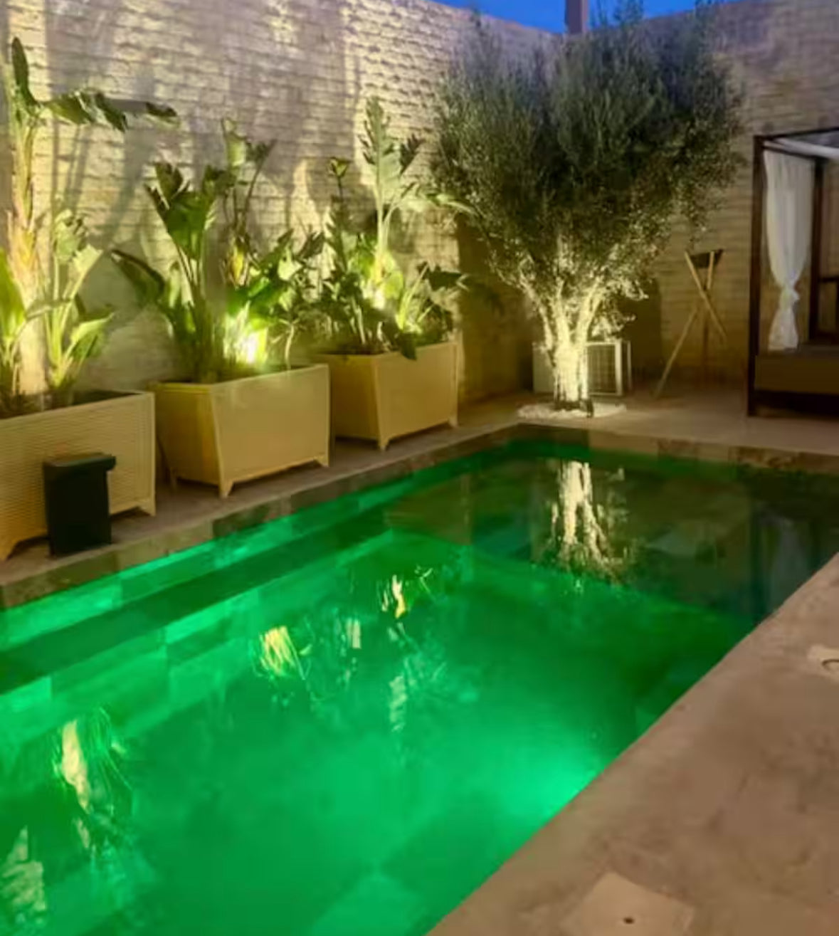 Villa Raja