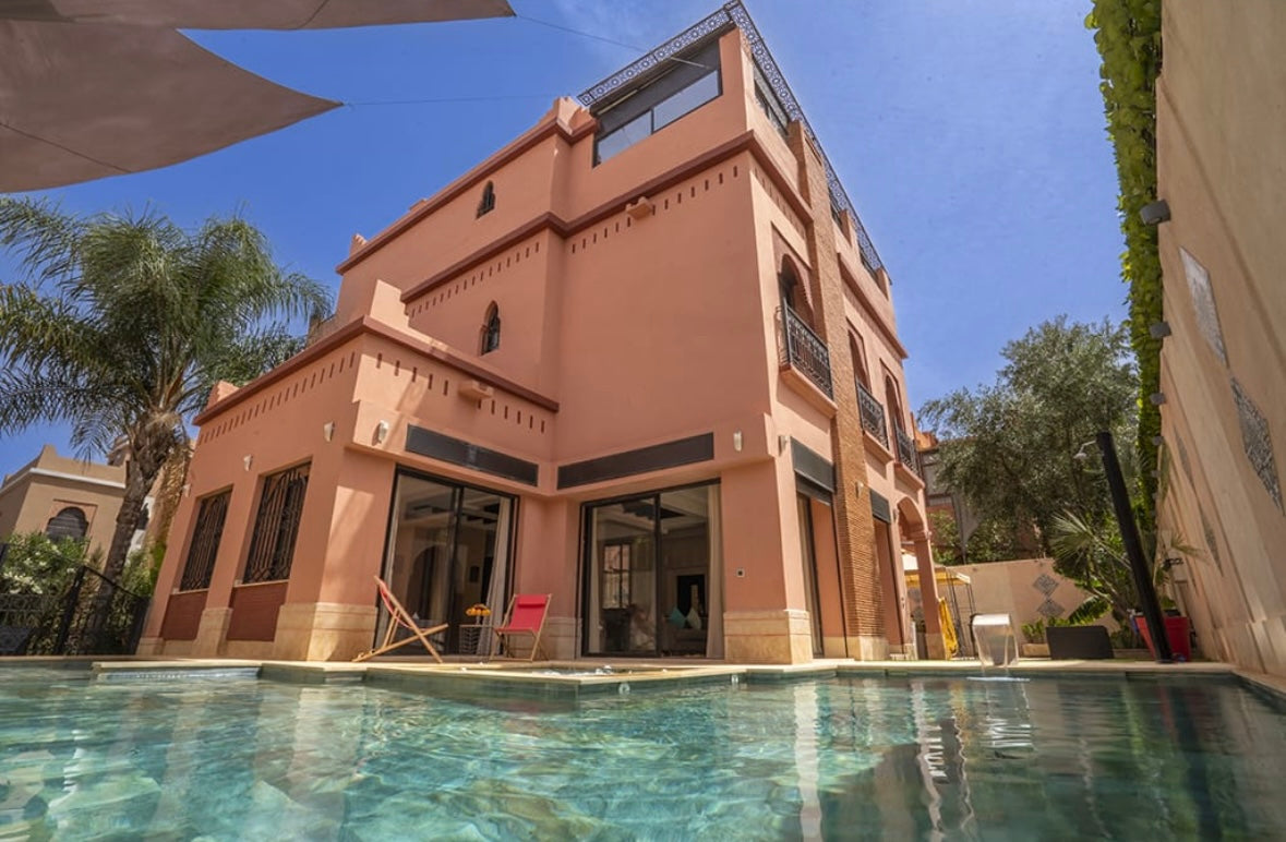 Villa Flix