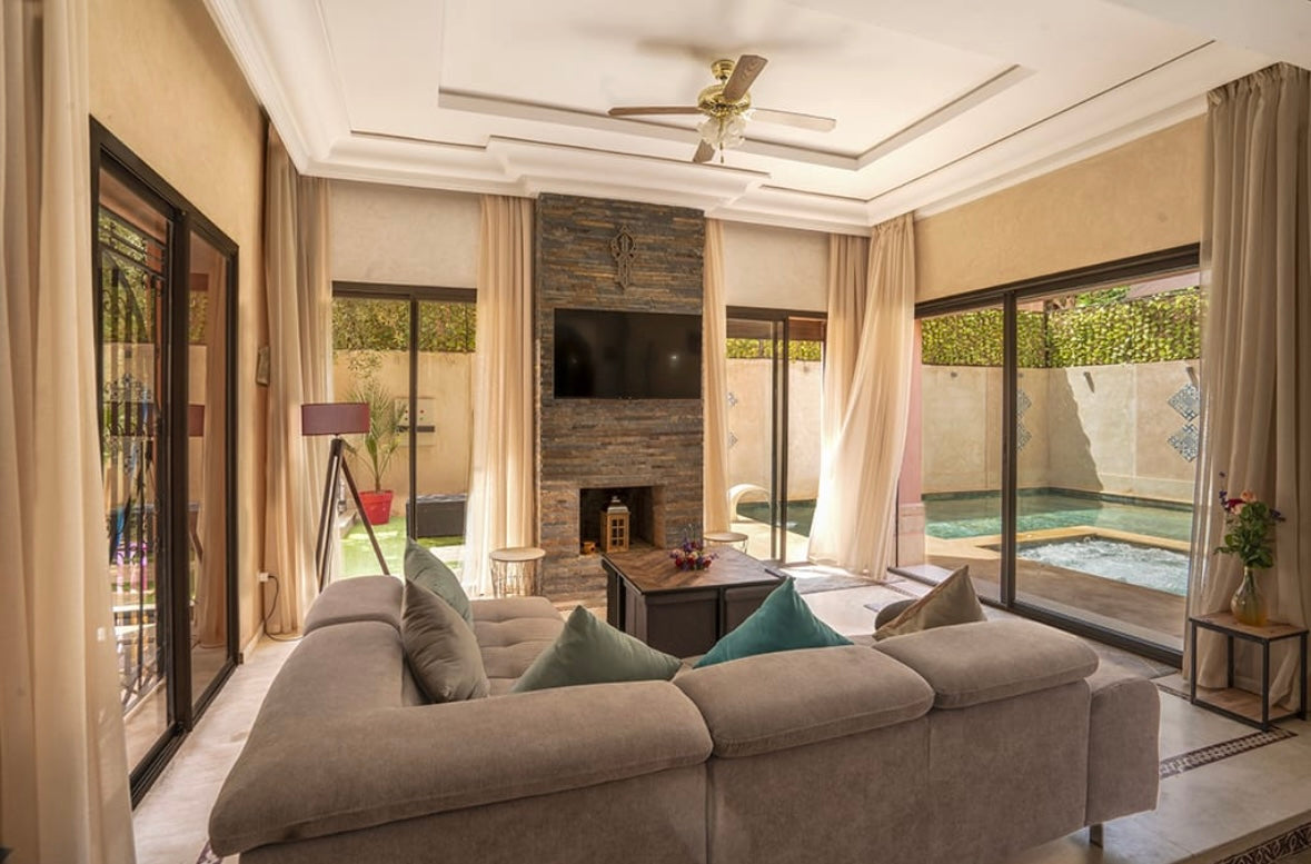 Villa Flix