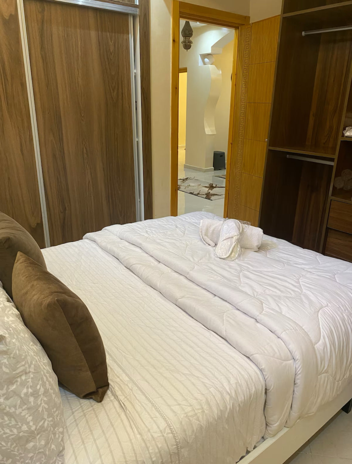 Le Blond: Elegancia y Piscina Privada en Marrakech