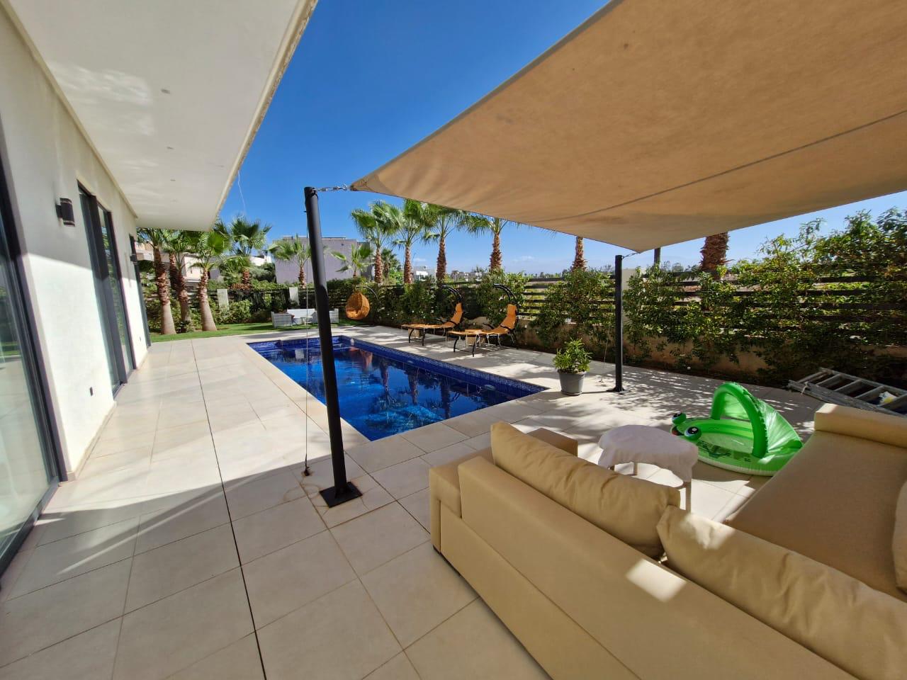 Villa moderne à louer longue durée – Golf Noria, Marrakech (V6)