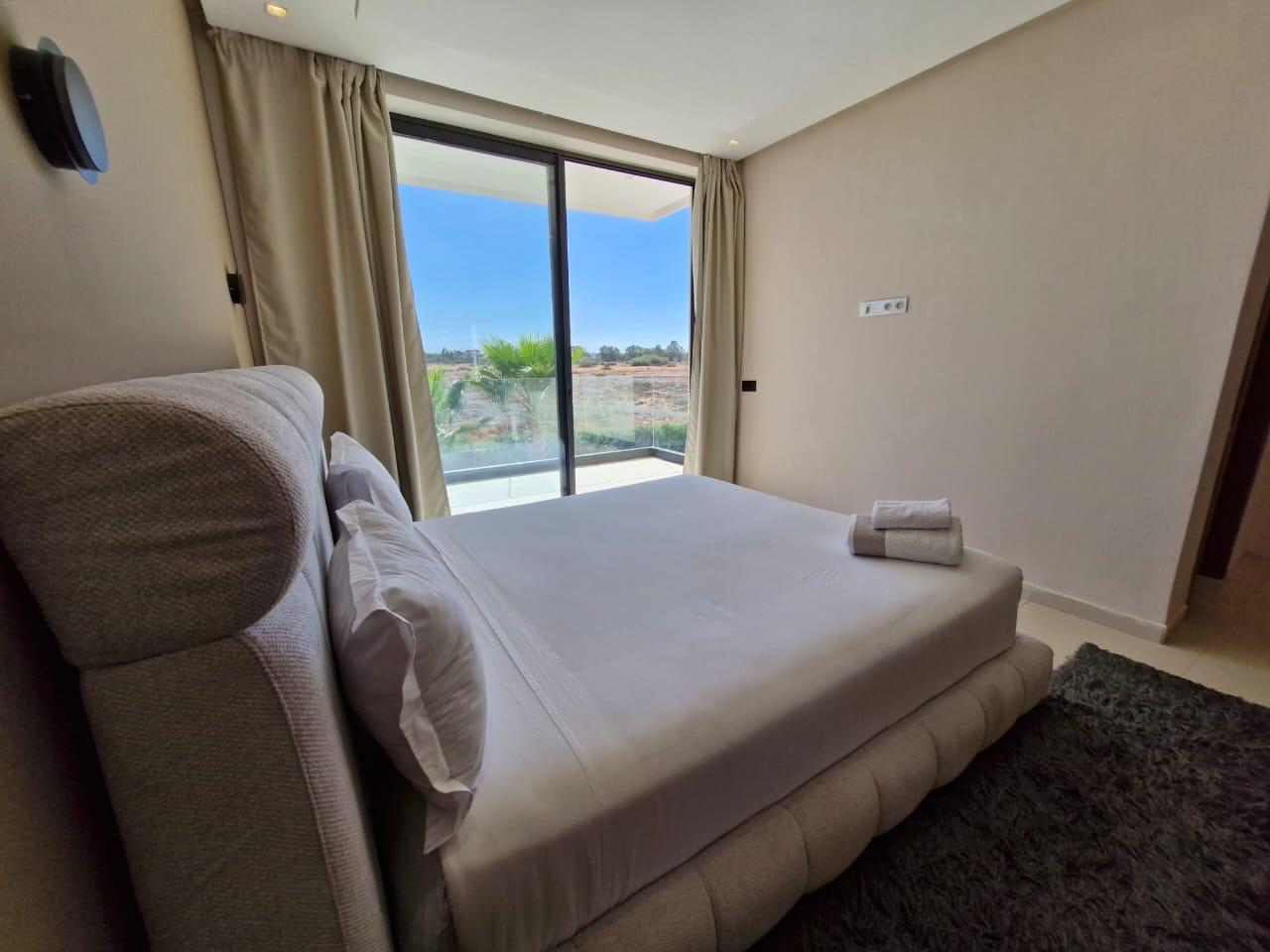 Villa moderne à louer longue durée – Golf Noria, Marrakech (V6)