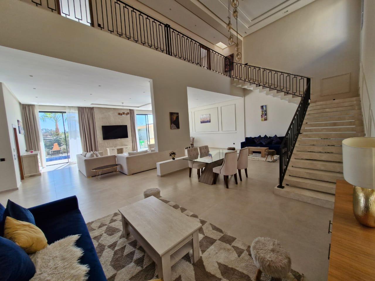 Villa moderne à louer longue durée – Golf Noria, Marrakech (V6)