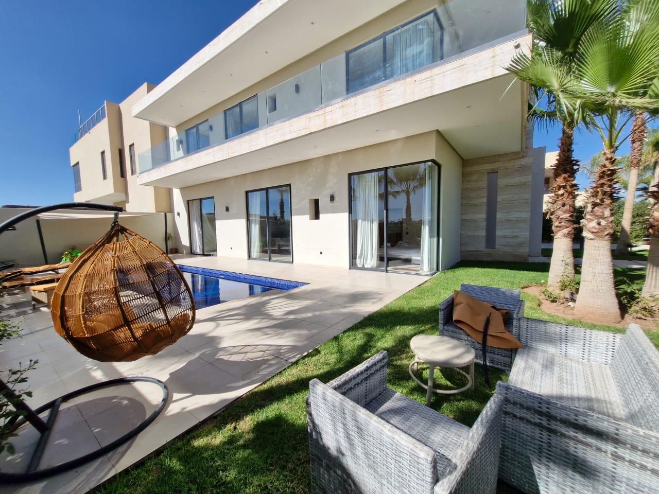 Villa moderne à louer longue durée – Golf Noria, Marrakech (V6)