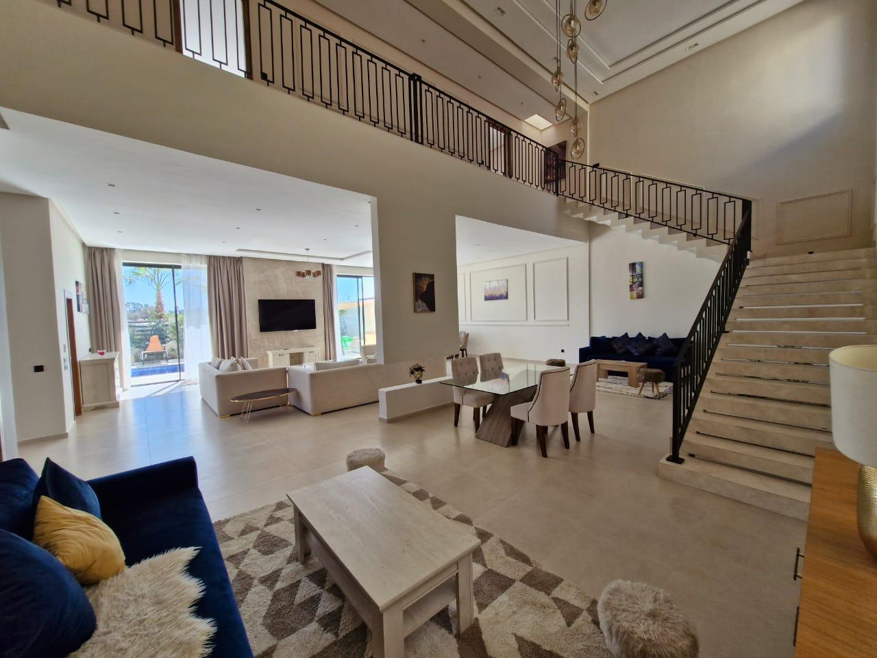 Villa moderne à louer longue durée – Golf Noria, Marrakech (V6)