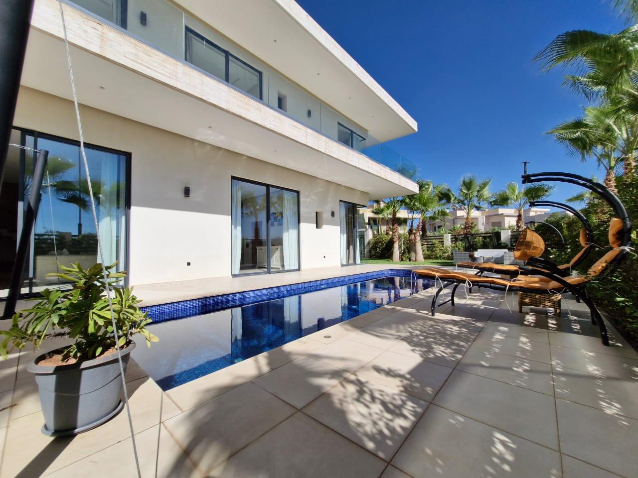 Villa moderne à louer longue durée – Golf Noria, Marrakech (V6)