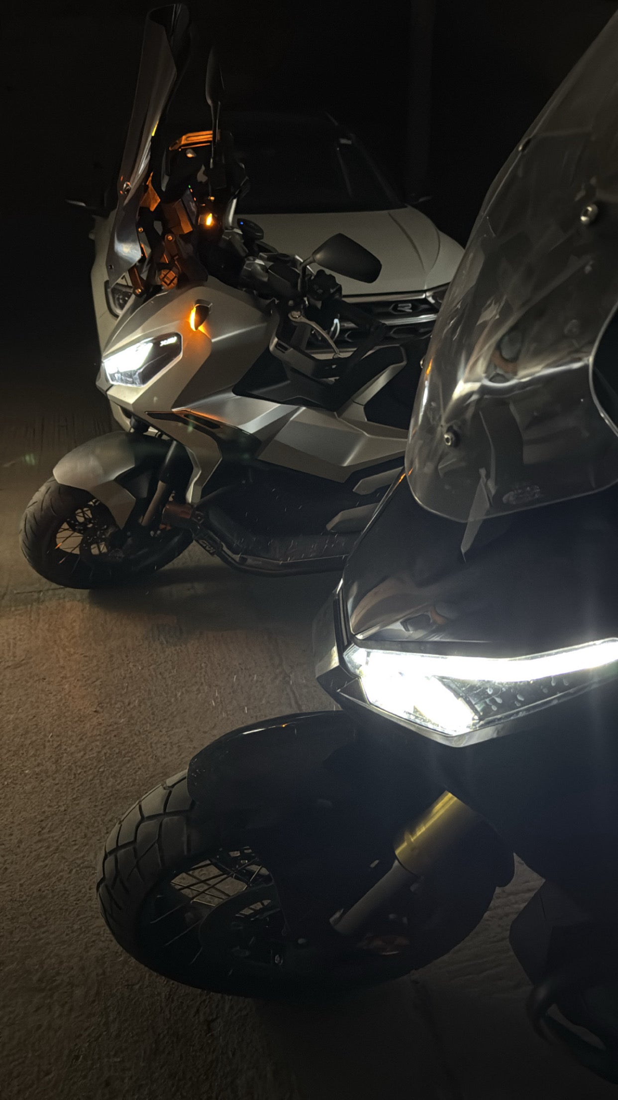 X-Adv 2025
