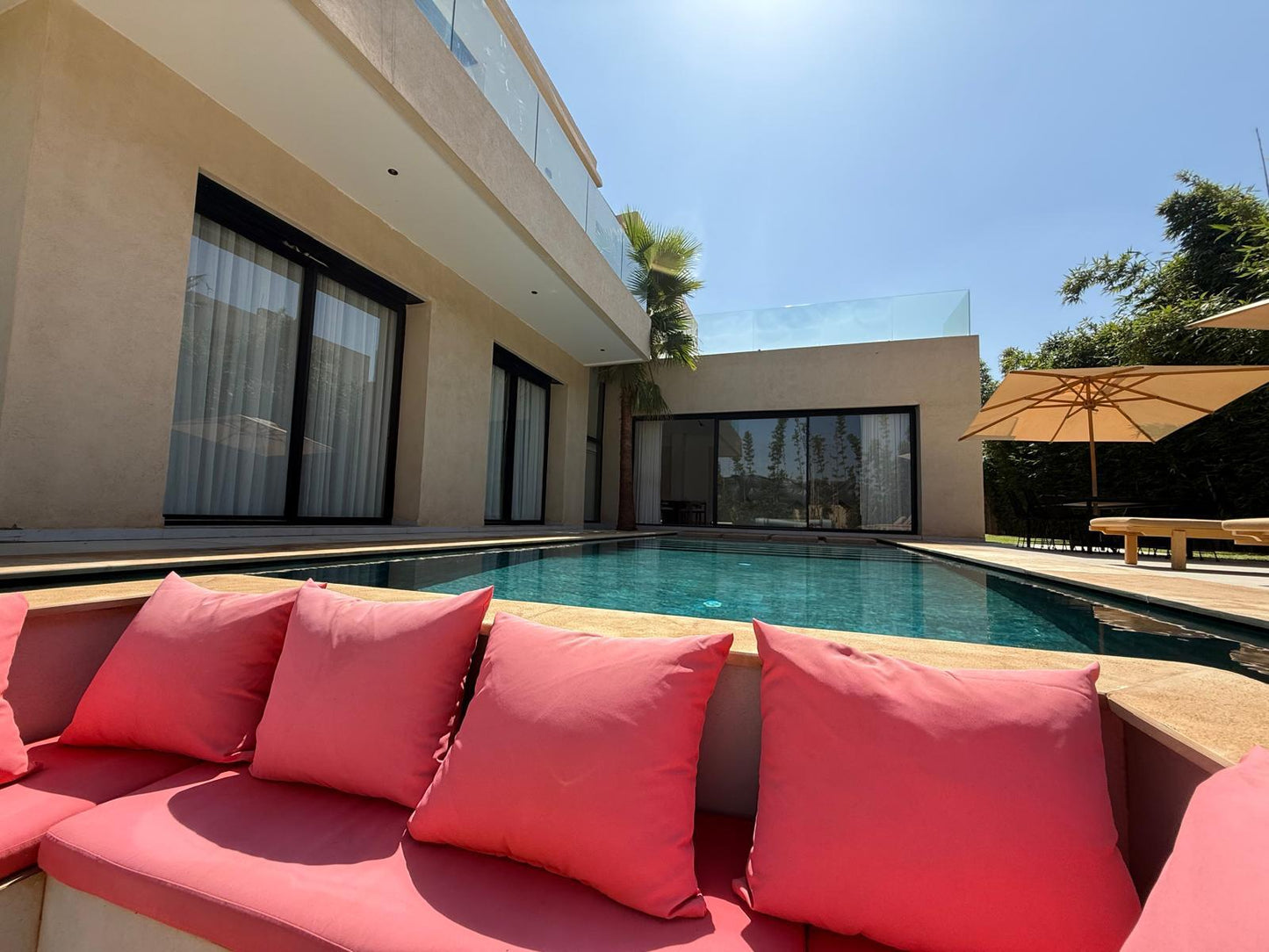 Villa neuve haut standing – Route de l’Ourika km8 (V8)