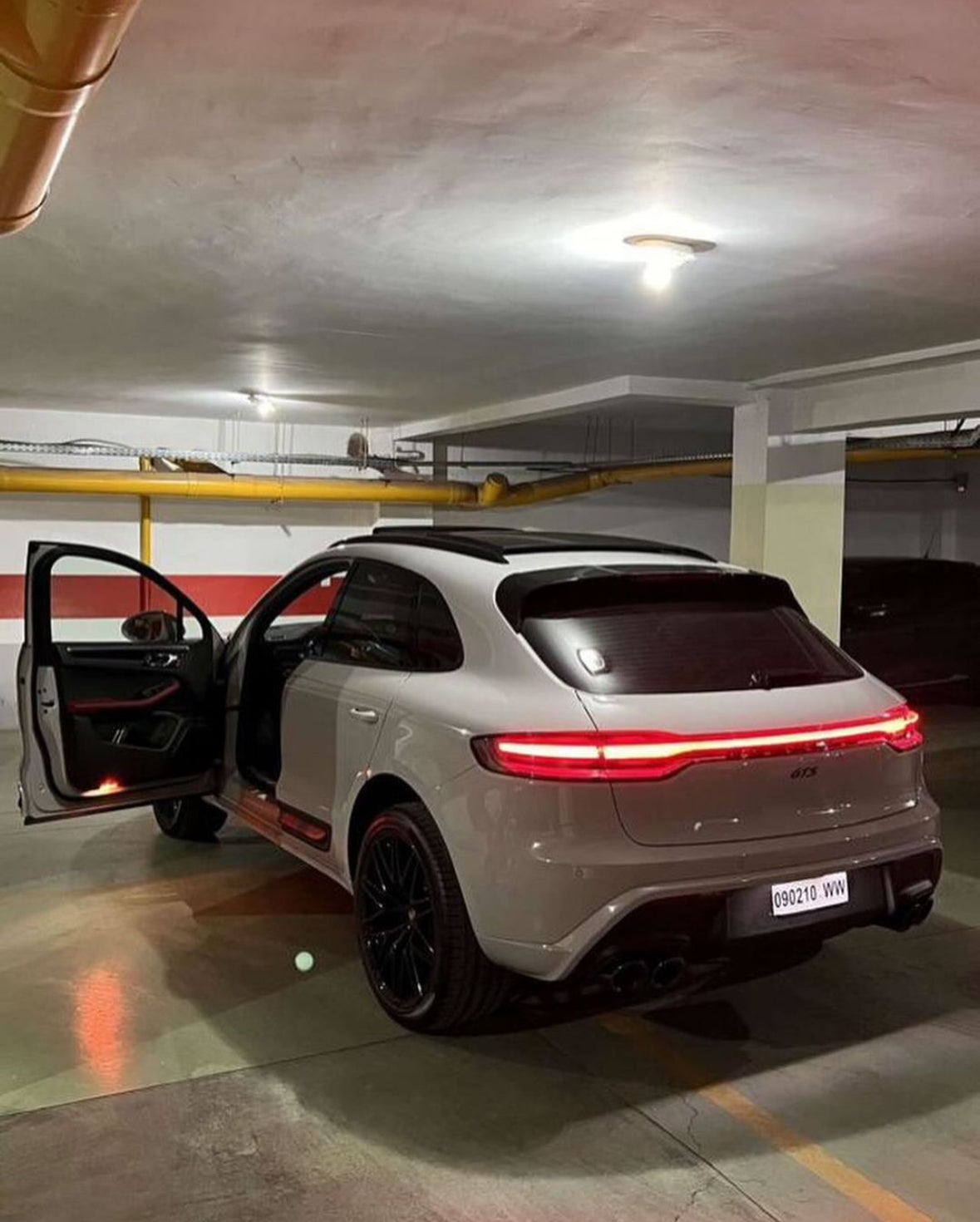 Porsche Macan T