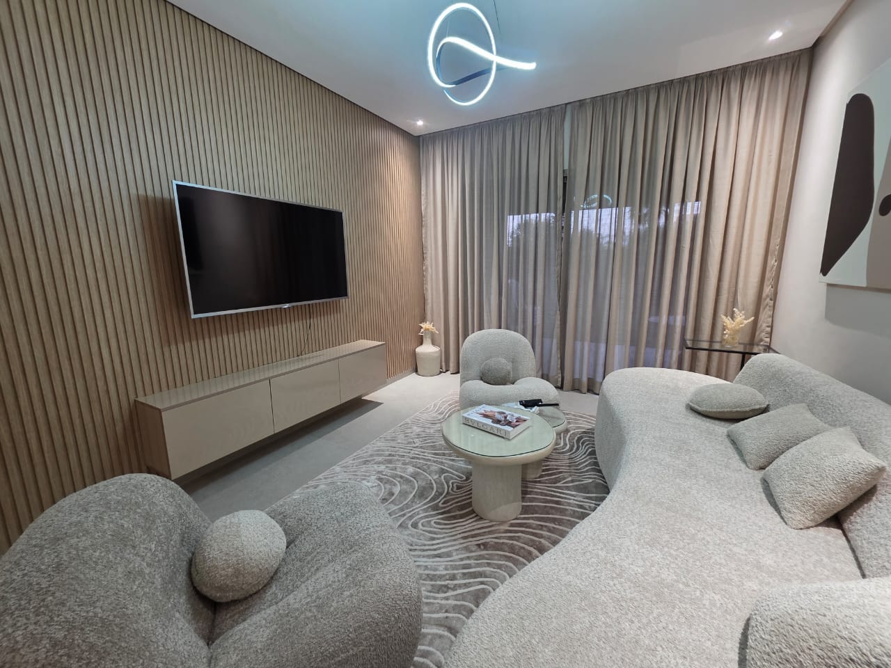 LaJosé - Prestigia Saphir