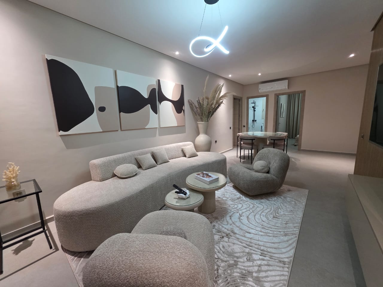 LaJosé - Prestigia Saphir