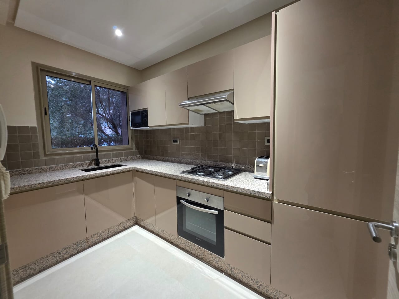 LaJosé - Prestigia Saphir