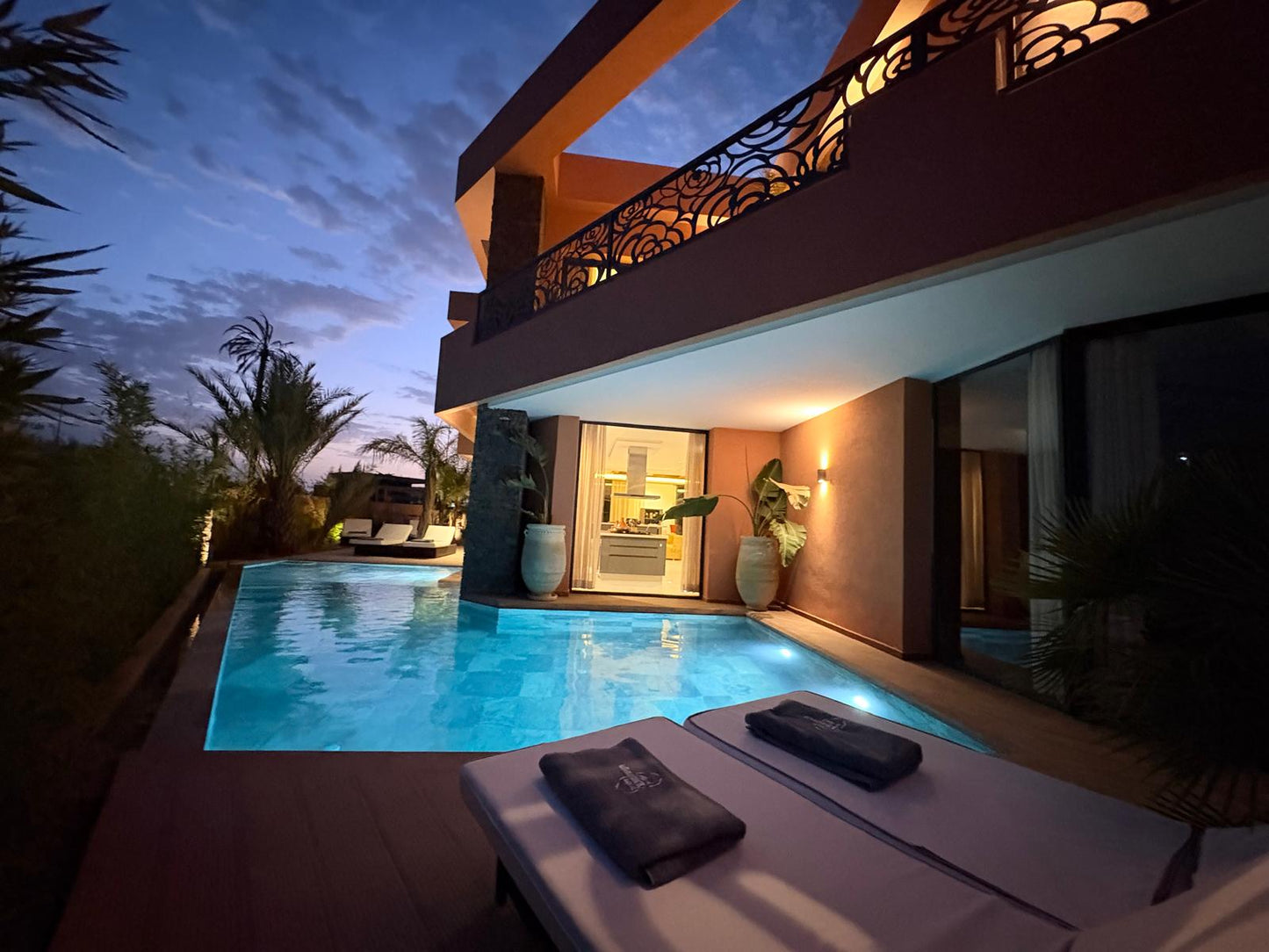 Villa Center - Route Ouarzazate