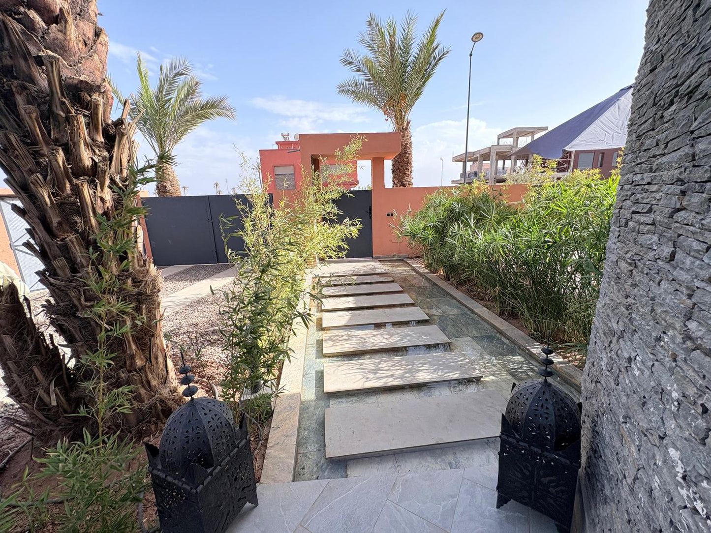 Villa Center - Route Ouarzazate