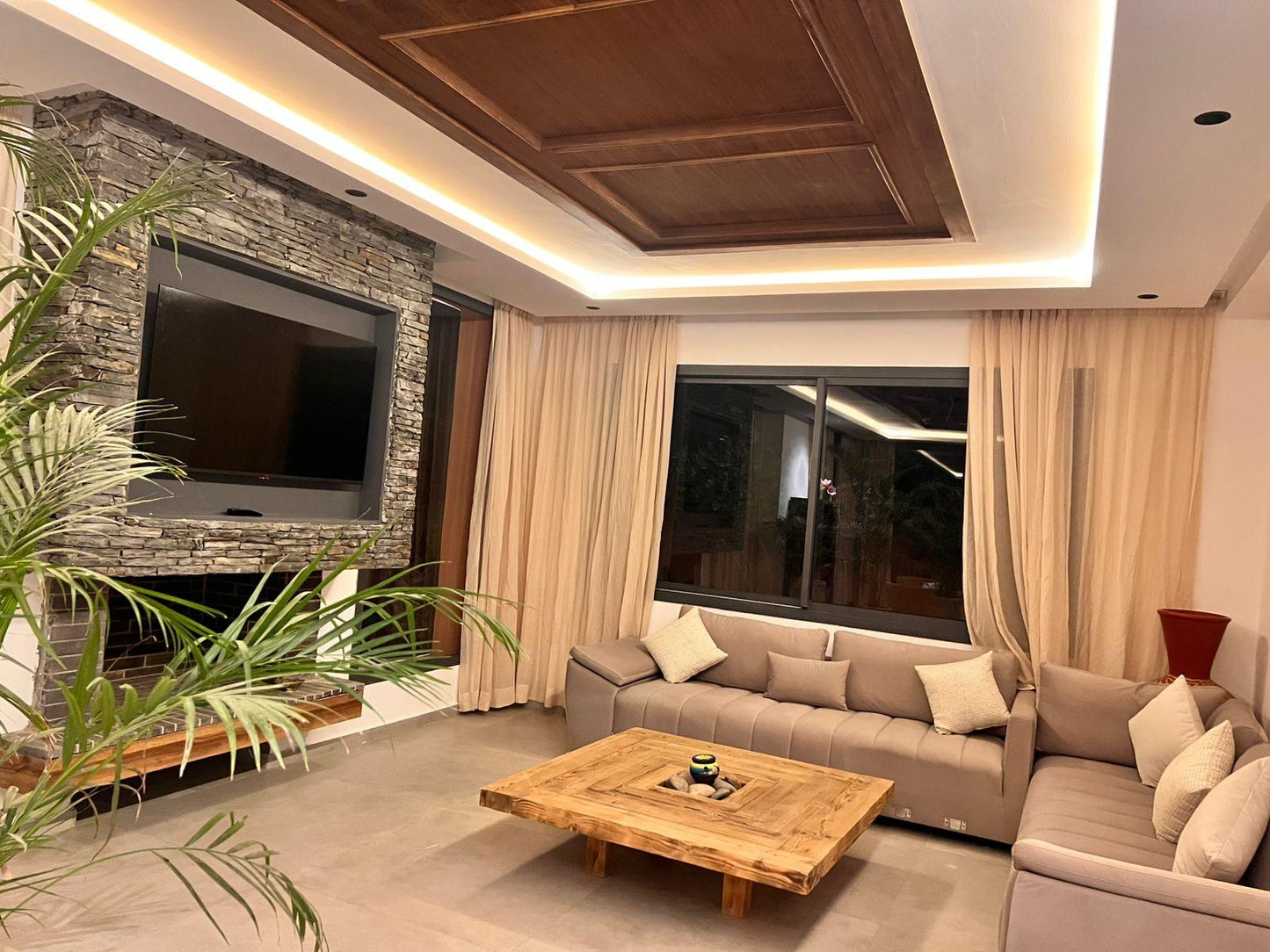 Villa Center - Route Ouarzazate